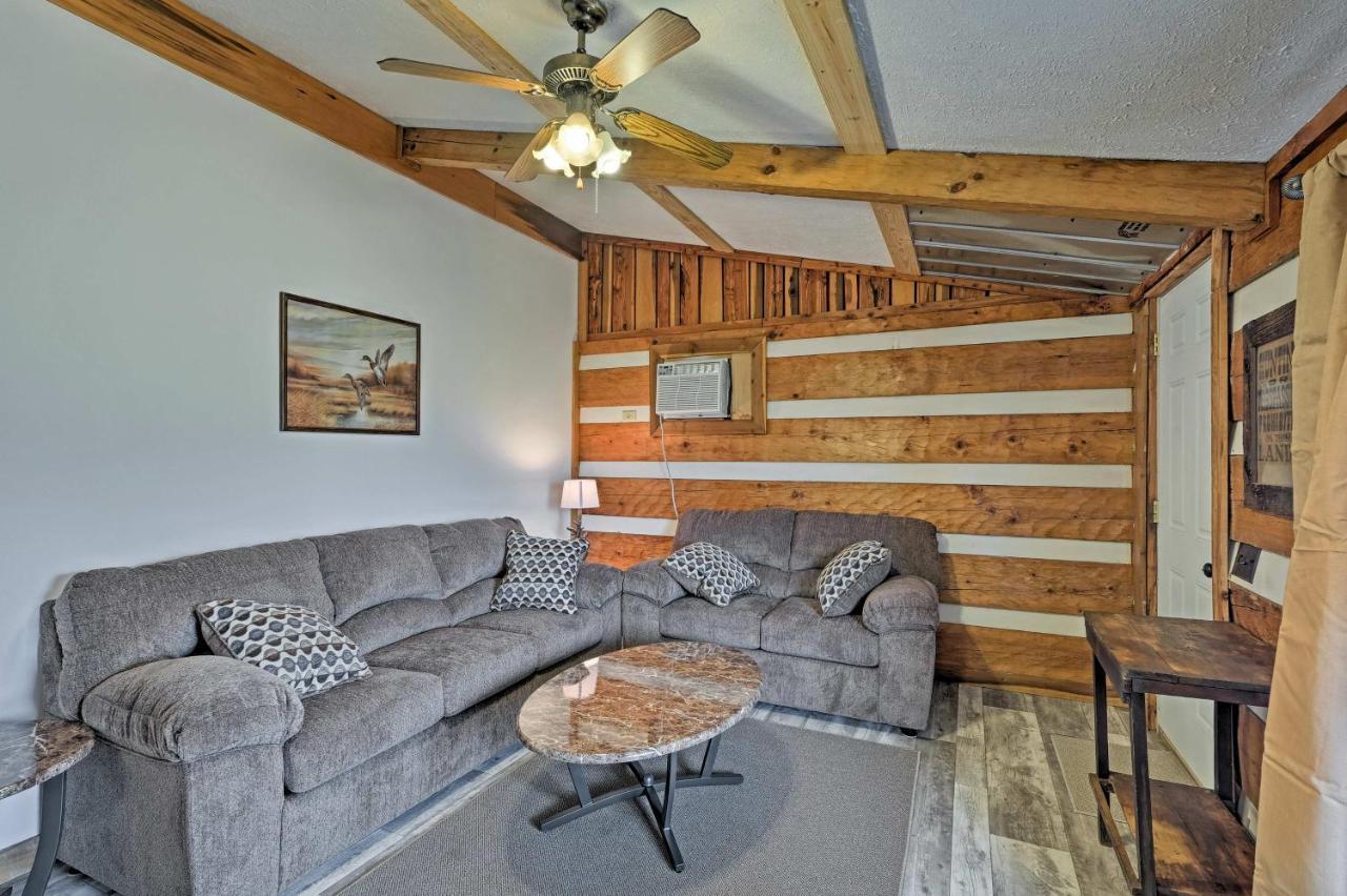 Rogersville Barn Apartment On 27 Acres With Pond! Εξωτερικό φωτογραφία